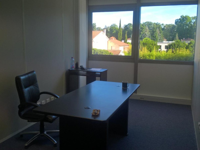 Bureaux meublés