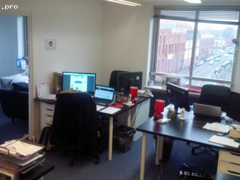 Loue bureaux 55 m² Zone Franche - 2 mois offerts